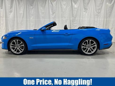 Used 2022 Ford Mustang GT Premium w/ Equipment Group 401A RWD image 4