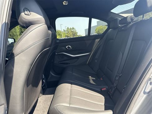 Used 2024 BMW 330i Sedan image 15