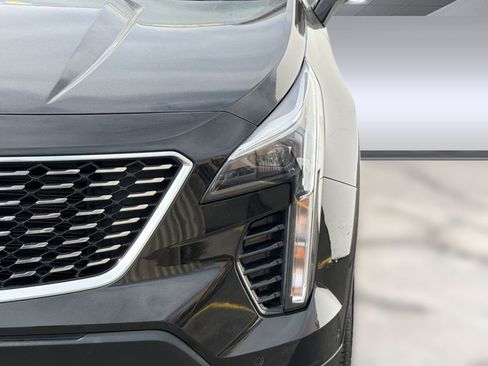 Used 2023 Cadillac XT4 Premium Luxury w/ Driver Assist Package image 9