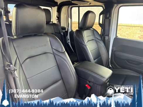 Used 2020 Jeep Gladiator Overland image 13