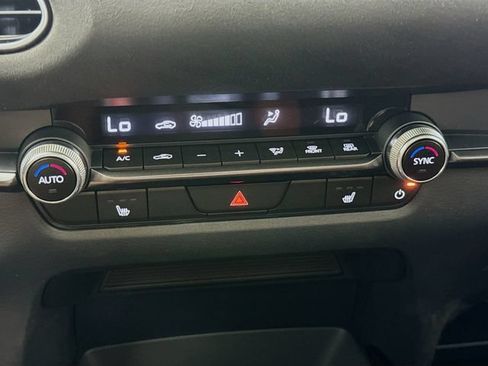 Used 2025 MAZDA CX-30 Carbon AWD/4WD image 15