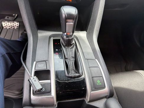 Used 2020 Honda Civic Sport image 18