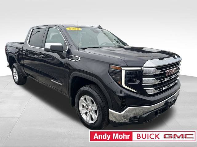 Used 2023 GMC Sierra 1500 SLE AWD/4WD image 2