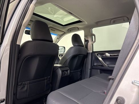 Used 2019 Lexus GX 460 w/ Navigation Package AWD/4WD image 20