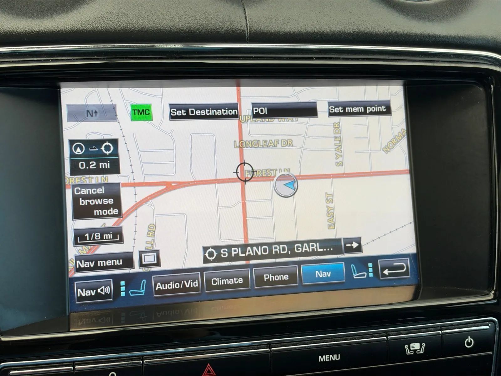 Used 2011 Jaguar XJ L RWD image 36