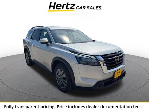 Used 2025 Nissan Pathfinder SV AWD/4WD image 1