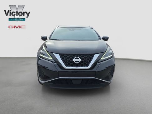 Used 2020 Nissan Murano SV FWD image 2