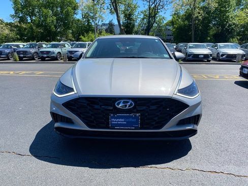 Certified 2023 Hyundai Sonata SEL w/ Winter Weather Package FWD image 3