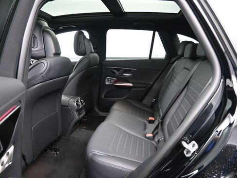 New 2026 Mercedes-Benz GLC 300 4MATIC image 23