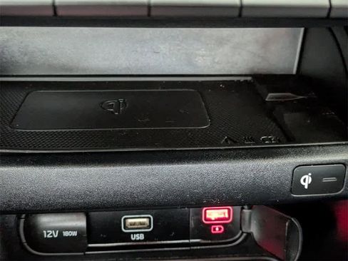 Used 2022 Kia Forte GT-Line w/ GT-Line Premium Package image 23