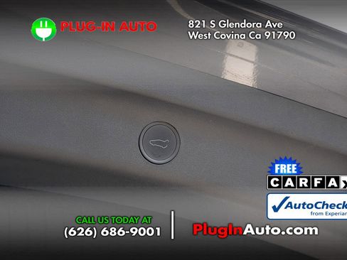 Used 2024 Tesla Model Y Long Range AWD/4WD image 14