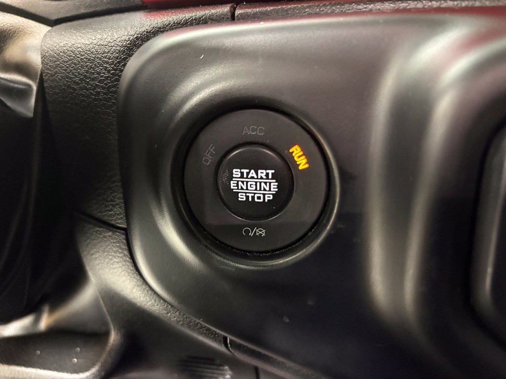 Used 2023 Jeep Wrangler Unlimited Rubicon AWD/4WD image 22