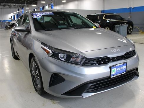 Used 2024 Kia Forte LXS FWD image 4