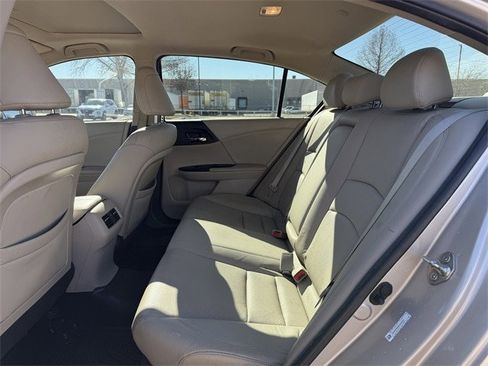 Used 2014 Honda Accord EX-L image 27