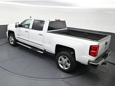 Used 2018 Chevrolet Silverado 2500 LT w/ Custom Sport Edition image 14