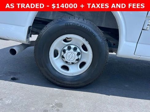Used 2020 Chevrolet Express 2500 w/ Communications Package RWD image 7
