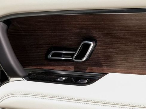 New 2026 Land Rover Range Rover SE AWD/4WD image 60