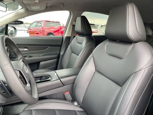 Used 2025 Nissan Murano SV AWD/4WD image 11