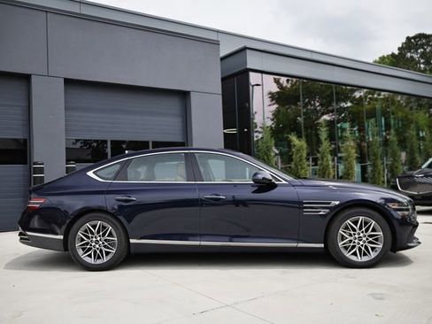 Certified 2026 Genesis G80 2.5T AWD/4WD image 4