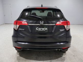 Used 2019 Honda HR-V Touring video 3