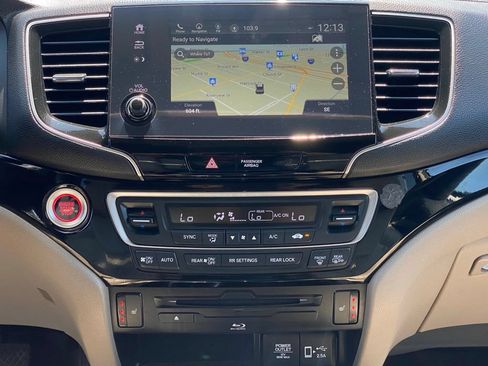 Used 2022 Honda Pilot Touring image 26