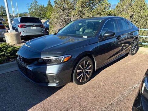 Used 2024 Honda Civic EX-L image 2