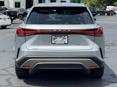 Used 2023 Lexus RX 350 Premium image 18