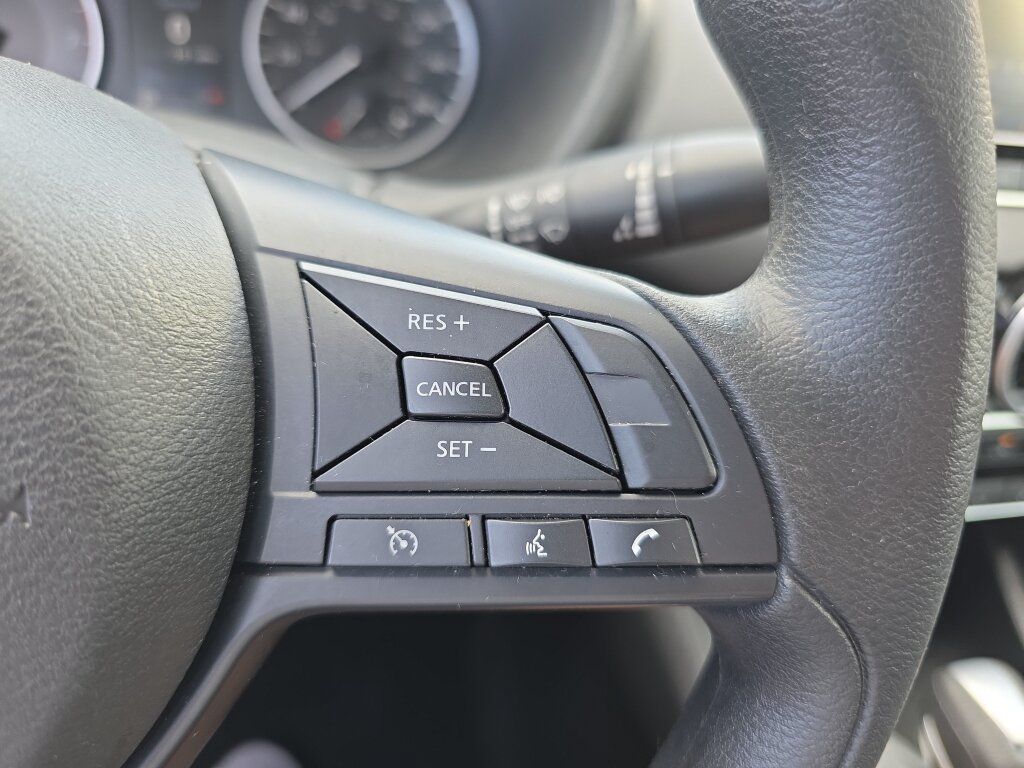 Used 2025 Nissan Sentra S FWD image 21