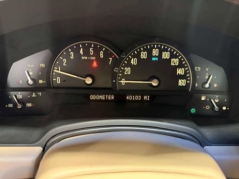 Used 2008 Cadillac XLR RWD image 23