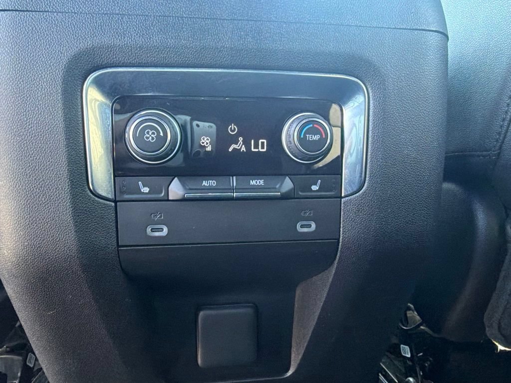 Used 2023 Chevrolet Tahoe RST w/ RST Performance Edition AWD/4WD image 18