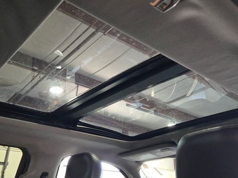 Used 2017 Ford F350 Lariat w/ Lariat Ultimate Package image 19