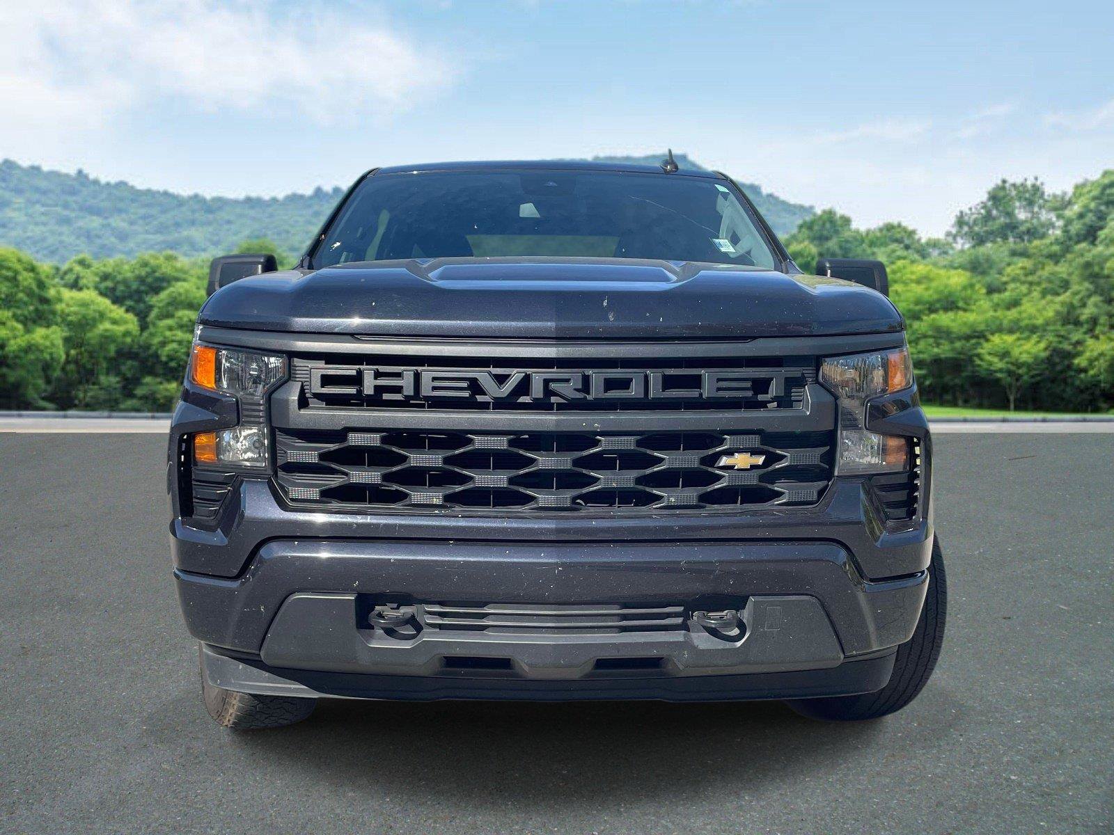 Used 2023 Chevrolet Silverado 1500 Custom RWD image 6