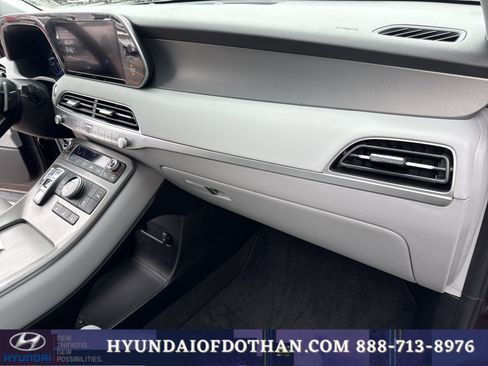 Certified 2022 Hyundai Palisade SEL w/ Premium Package FWD image 16