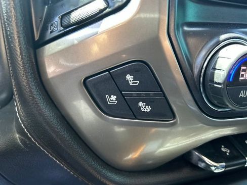 Used 2019 Chevrolet Silverado 2500 High Country w/ Duramax Plus Package AWD/4WD image 24