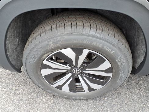 New 2026 Volkswagen Atlas SE image 7