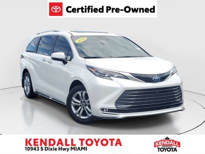 Certified 2024 Toyota Sienna Platinum