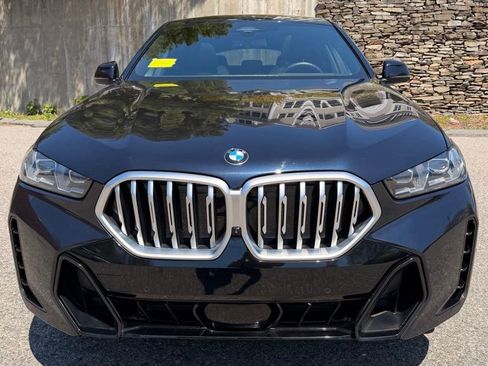 Used 2025 BMW X6 xDrive40i AWD/4WD image 9