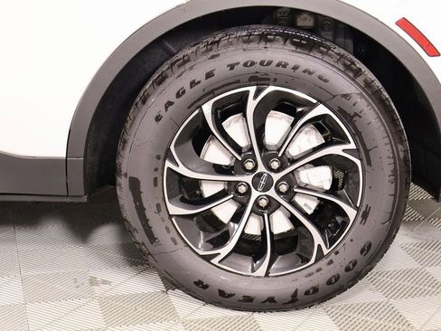 New 2026 Lincoln Nautilus Premier w/ Equipment Group 102A image 20