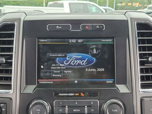Used 2015 Ford F150 XLT w/ Equipment Group 302A Luxury RWD image 13
