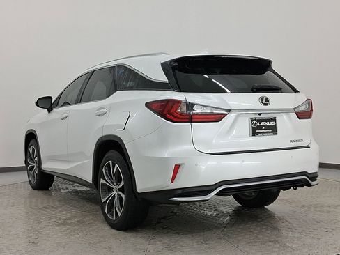 Used 2018 Lexus RX 350L w/ Premium Package image 3