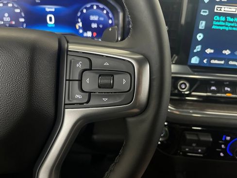 Used 2025 Chevrolet Silverado 1500 LTZ w/ Technology Package AWD/4WD image 63