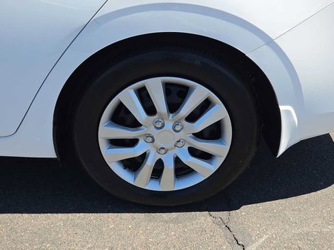 Used 2025 Nissan Sentra S FWD image 16