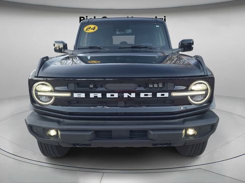 Used 2024 Ford Bronco Outer Banks image 5