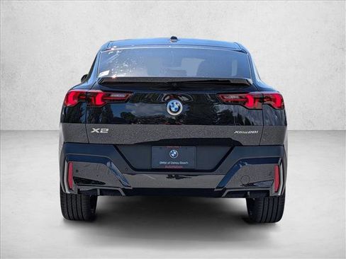 New 2026 BMW X2 xDrive28i w/ Technology Package image 8