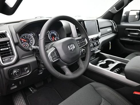 New 2026 RAM 1500 Big Horn AWD/4WD image 5