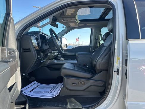 New 2026 Ford F350 Lariat w/ Black Appearance Package image 7