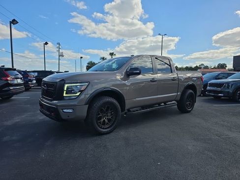 Used 2020 Nissan Titan PRO-4X w/ Pro-4x Utility Package image 14