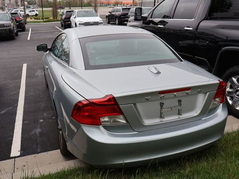 Used 2011 Volvo C70 T5 w/ Climate Pkg image 14