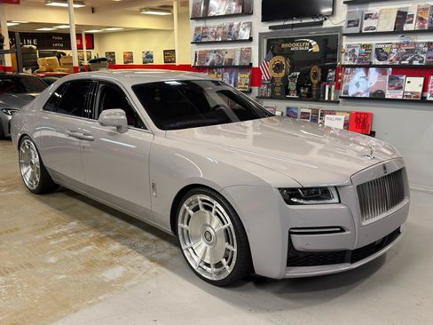 Used 2021 Rolls-Royce Ghost AWD/4WD image 4