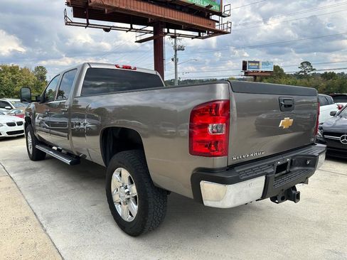 Used 2013 Chevrolet Silverado 2500 LTZ w/ LTZ Plus Package image 9
